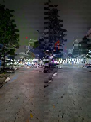 CHÍNH CHỦ BÁN GẤP ĐẤT 5X20M NGAY VINCOM 550M VI TRI ĐẮC ĐỊA ĐƯỜNG 13M