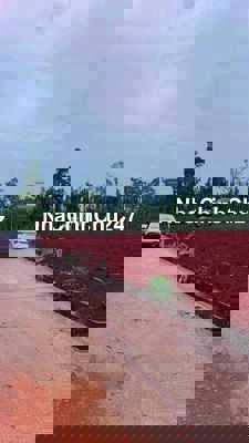 Lô đất sát Hồ khu dân cư 180m có 80m thổ cư