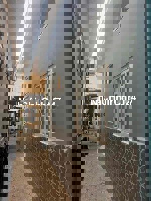 nhà chu van an 18m 1 trệt lầu chỉ 2ty550 tl