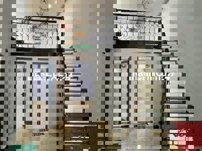 Chào Bán nhà mê lửng kiệt 1082 Trường Chinh - Cẩm Lệ.