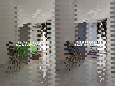 CHÍNH CHỦ STUDIO BANCOL ĐẦY ĐỦ NỘI THẤT, VÍ TRÍ TRUNG TÂM HẺM RỘNG OTO