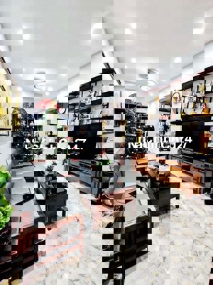 Tập thể Nam Đồng Hồ Đắc Di 76m 3 phòng ngủ sổ đỏ chính chủ Đống Đa