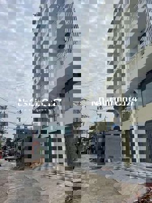 SÁT HẺM XE TẢI- NHÀ CHÍNH CHỦ- PHÂN KHÚC HIẾM PHƯỜNG 13- GIÁ 5.X TỶ