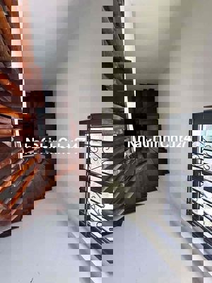 🏡 BÁN NHÀ GẦN CHỢ PHÚC ĐỒNG – Ô TÔ ĐỖ CỬA – MẶT TIỀN RỘNG HƠN 6M – GIÁ