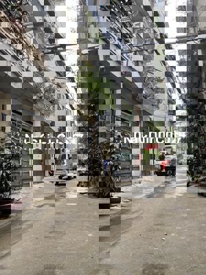 Chính chủ cần bán nhà gần Đại học Mở, cầu Vĩnh Tuy, 4T 3PN, 5.15 tỷ