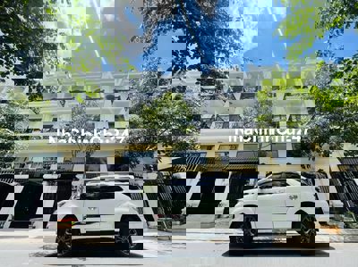 Nhà phố ngã tư ga cần bán chính chủ