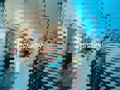 Chính chủ cần bán đường Đặng Lộ P7 Tân Bình ,60m2, Giá 3ty160 , Lh Vân