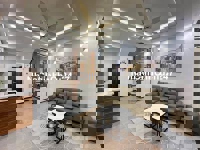 Chính chủ bán nhà Đường Láng 35m2 5 tầng full nội thất giá chỉ 7.5 tỷ