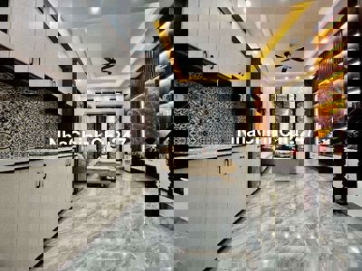 CHÍNH CHỦ C HƯƠNG BÁN NHÀ TRƯƠNG ĐỊNH 38MX 5TẦNG SỔ ĐẸP Ô TÔ ĐỖ 6,35TỶ