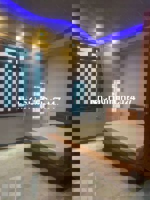 CHÍNH CHỦ - VILA MẶT TIỀN LÊ LÂM 8X20 - 1 LẦU - 3PN - 4WC - GIÁ TỐT