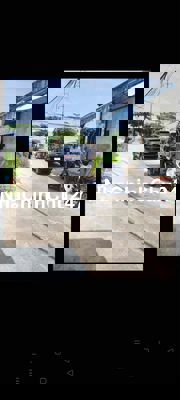 oto đậu trước nhà , giá chỉ 2,05 tỷ