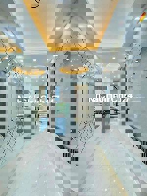 Giá rẻ! Trường Chinh, KD đỉnh, oto đỗ gần, 2 thoáng, ở ngay, 45m*5T