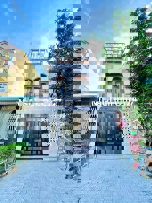 CHÍNH CHỦ CẦN BÁN GẤP CĂN 1 TRỆT 1 LẦU SỔ RIÊNG