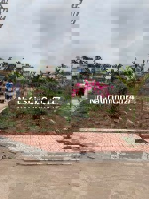 Chính chủ bán nhanh 90m2 đất cạnh KCN Vsip MT 4,5m đi 2 phút tới biển