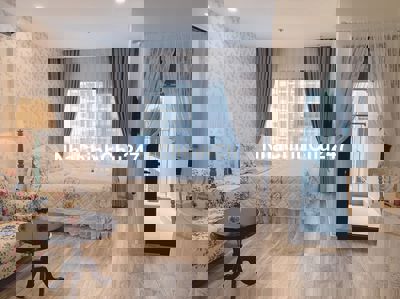 Chính chủ cần bán gấp căn hộ Studio Full nội thất