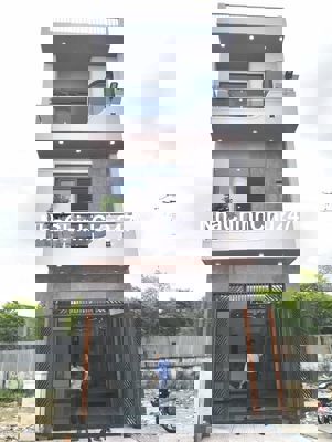 Chính chủ gửi bán nhà mặt tiền gần QL13 trung tâm Thuận An chỉ 2.8 tỷ