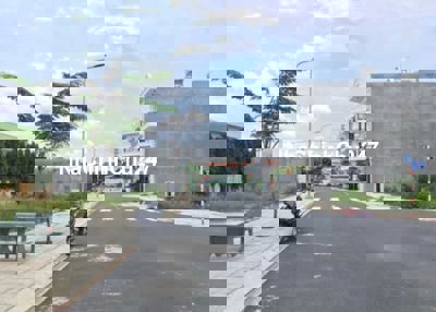 VÌ NGỘP MỚI BÁN - CHỦ NGỘP - Chủ cần bán gấp lô 126M2 FULL THỔ CƯ, SHR