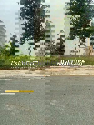 CHỦ NGỢP NGÂN HÀNG GỬI BÁN LÔ ĐẤT NGAY KCN VSIP2