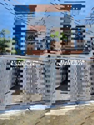 CHỊ CHỦ SANG GẤP GIÁ GỐC 890 TRIỆU - NHÀ 100m2 - CHỢ BÌNH CHÁNH.