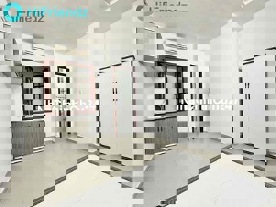 Căn hộ 25m2 Ngay vòng xoay Dân Chủ Nguyễn Thông Q3 !!!!