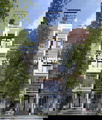 Chính chủ bán nhà mặt tiền QL13, Trừ Văn Thố , 247m2, 4PN, giá 2.05 tỷ