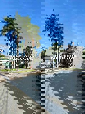 Nhà 3PN đã hoàn công, đường nhựa 12m