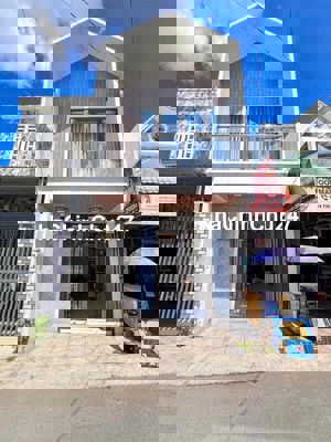 CHỦ GỬI NHÀ MẶT TIỀN TRẦN KHÁNH DƯ, XÉO VINVOM XUÂN KHÁNH