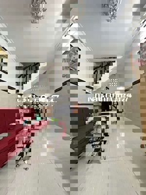 Nhà 3,7 x 11m 1 lầu Hẻm xe hơi i10 Đường Trường Chinh Phường Tây Thạnh