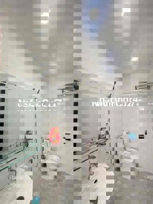 Cần bán gấp nhà cấp 4, ngay ĐH Ngân Hàng, 68m2, 4,35 tỷ