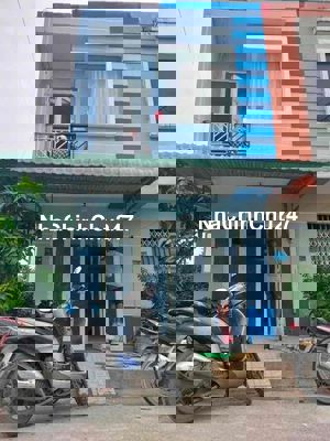 Ngộp 80m2 MT Đường Gò hưu ,Mỹ hạnh nam SHR chính chủ