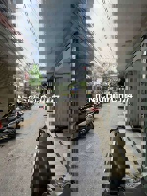 BÁN CĂN HỘ TẦNG 1 TẬP THỂ BỘ CÔNG NGHIỆP - TRƯỜNG CHINH - KINH DOANH