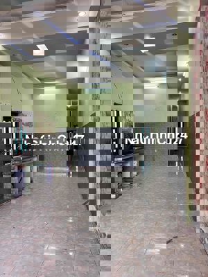 Chính chủ cần bán nhà gần chợ dĩ an 1