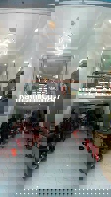 Bán nhà Nguyễn Xí, Bình Thạnh / 52m2 / 3 tỷ 950 / SHR chính chủ