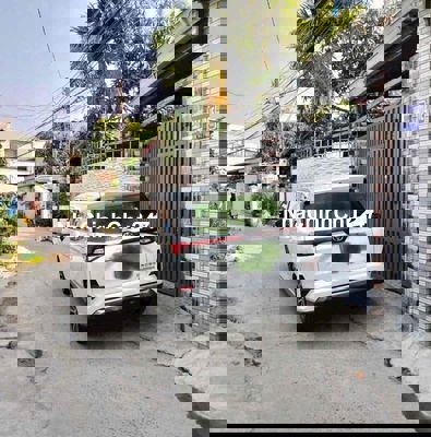 Nhà Lầu cực đẹp sổ riêng giá thật *** chủ để lại nội thất thuo l