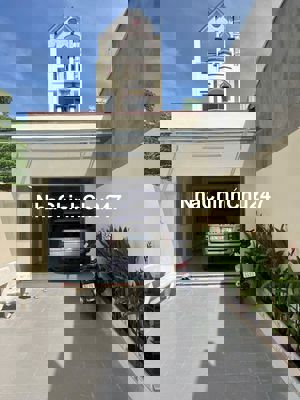 GẤP-Nhà MT đường 42 BTĐ, Quận 2, 145m2 4 lầu. 13.5 tỷ TL