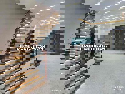 CHÍNH CHỦ CẦN BÁN GẤP NHÀ PHỐ. GIÁ 10TỶ500. SỔ SẴN