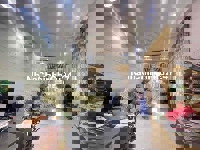 chính chủ ngộp cần bán gấp nhà rộng đẹp đường ngô chí quốc tp thủ đức