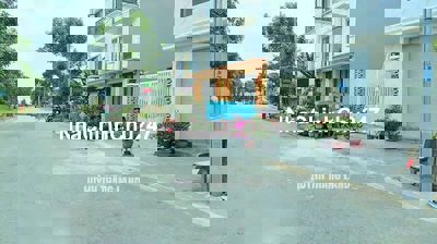 2 TỶ 4 ĐƯỜNG SỐ 2 KDC HOÀNG LONG BẾN LỨC SỔ HỒNG RIÊNG