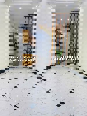 Chính chủ cần bán nhà 5 tầng xây mới ( Không qua môi giới)