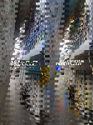 Chính chủ cần bán nhà Tôn Đản, quận 4