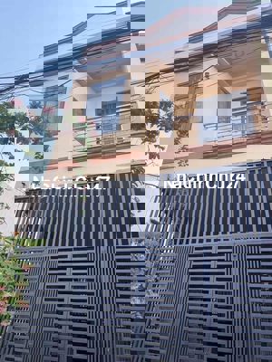 nhà mặt tiền nguyễn thuý -hoà minh chính chủ 1000%