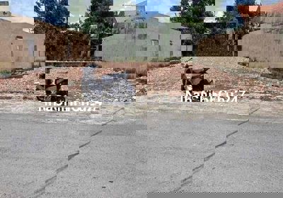 Bán gấp mảnh đất gần chợ Đức Hoà