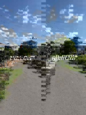 bán đất bông trang dt:1.350m2 có 90m2 thổ cư sát quốc lộ 55 gần ubnn