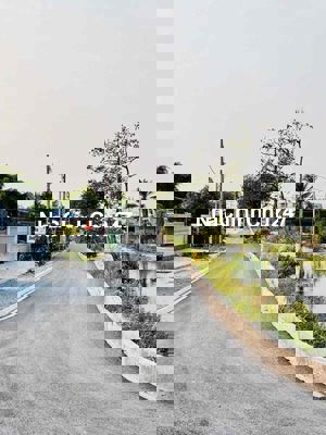 Mặt tiền rạch đẹp Tx48 4x45m thổ cư 68m đường nhựa vỉa hè c