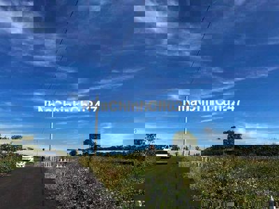 Chủ kẹt ngân hàng cần bán gấp lô đất 180m2 full thổ cư .