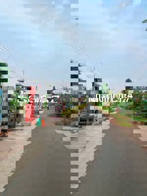 Đất full thổ cư mặt tiền đường nhựa đối diện KDL núi Chứa Chan