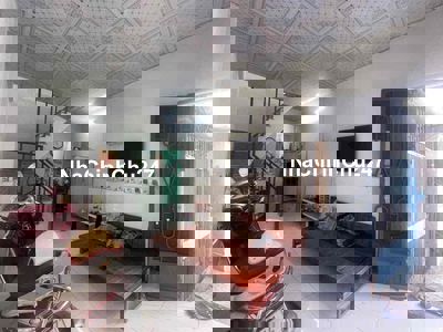 BÁN NHÀ CHÍNH CHỦ HẺM 2174 HTP NHÀ BÈ 3 X 10 GIỮ SỔ HỒNG 1TY380TR TL