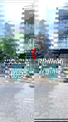 Bán lô đất kế bên TRUNG TÂM THƯƠNG MẠI