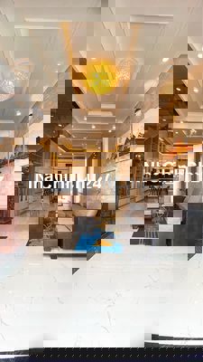 CHỦ NGỘP BÁN NHÀ QUẬN BÌNH THẠNH SHR 2 TỎI 8/70M2