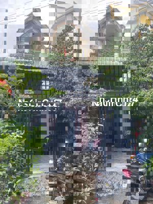 chủ cần bán nhà diện tích khủng full thổ